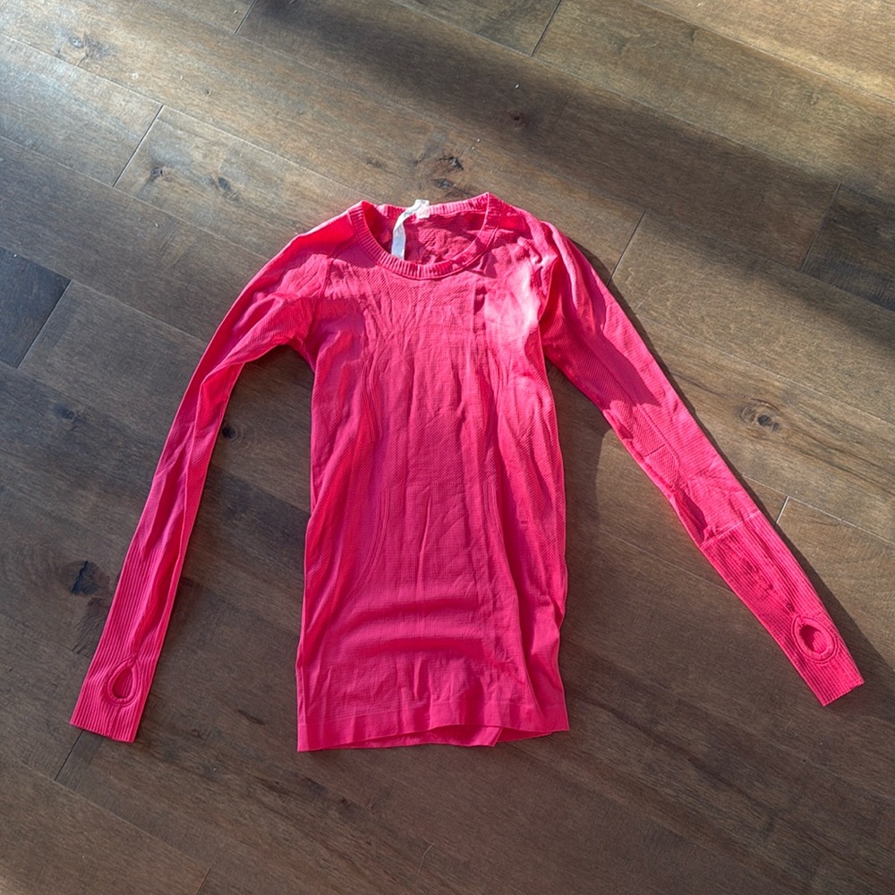 Hot pink lulu long sleeve athletic shirt